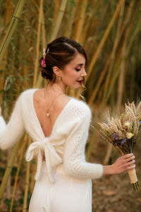 Gilet Célia en angora detail dos pour mariage