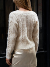 Charger l&#39;image dans la galerie, gilet_mohair_super_doux_ecru_chaud