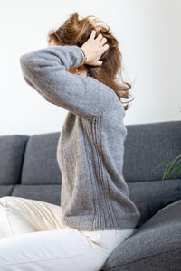 Pull_baby_alpaga_gris_naturel_feminin_detail